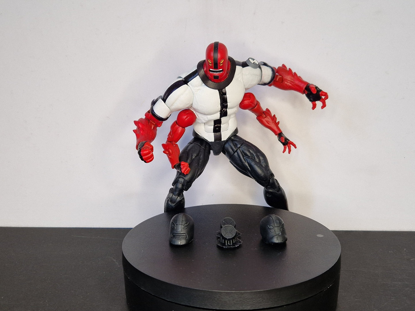 Alien Four Armed UNPAINTED* kit for Marvel Legends