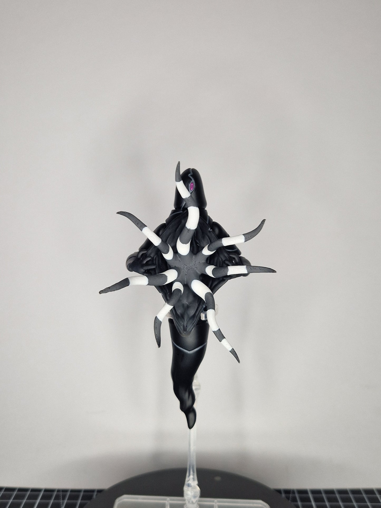 PRESALE GhostlyFreak Ghost Alien (Black) 1:12 3D Printed Custom Figure