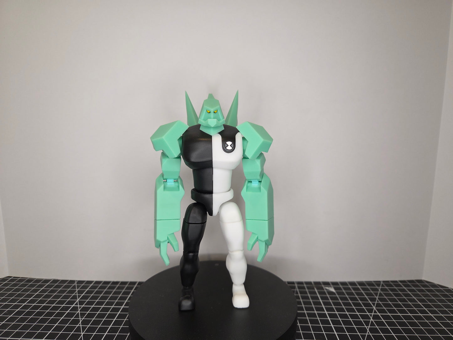 PRESALE MoisaniteHead Alien 3D Printed Custom Figure