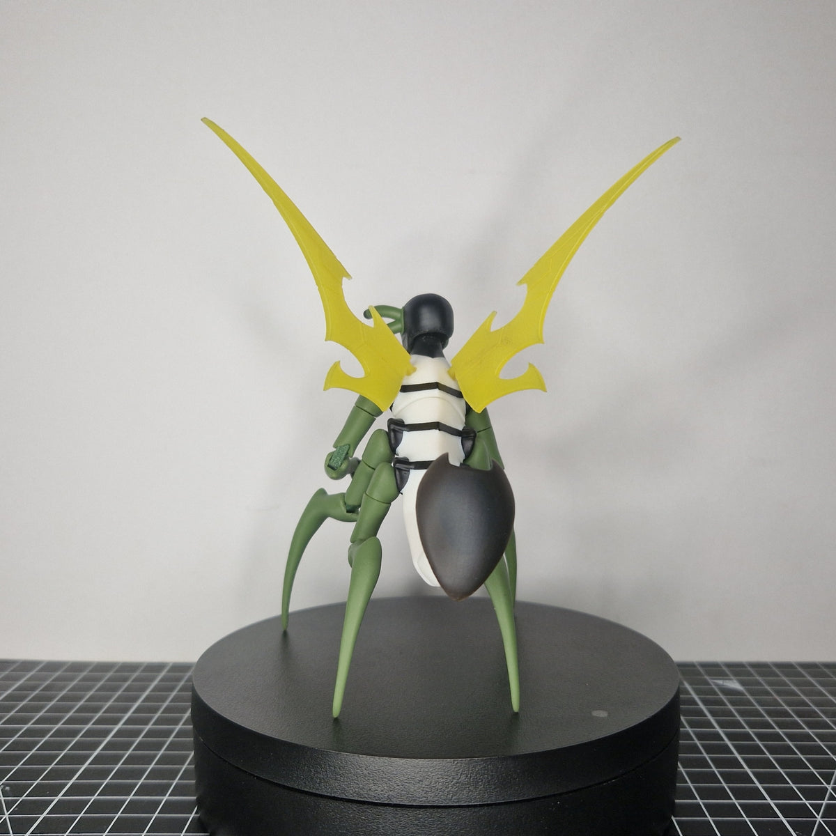 PRESALE StinkBug Fly Alien 3D Printed Custom Figure